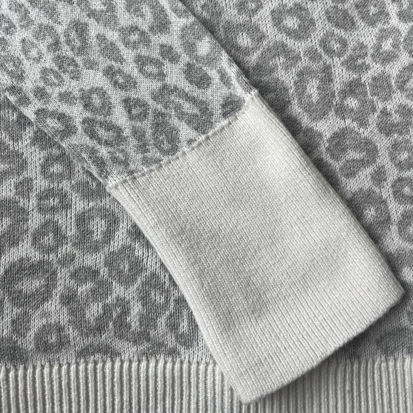 A New Day Grey Leopard Print Sweater. Size M. Worn once - excellent condition! - Picture 8 of 8